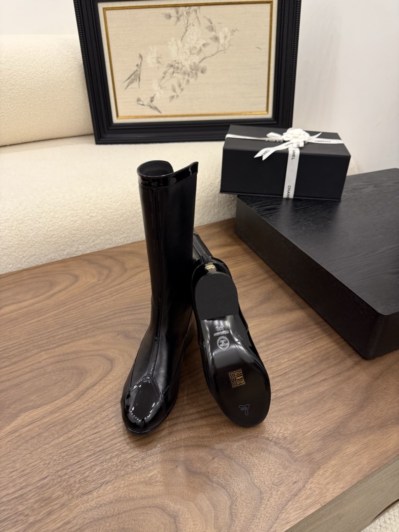 Ch**el boots